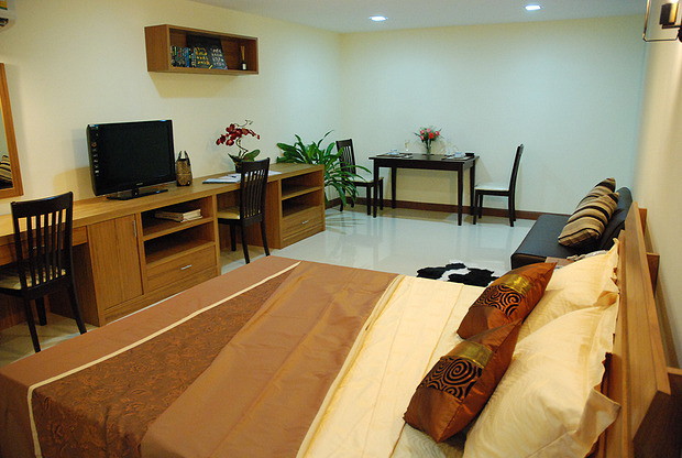 1 Bed Condo · Huai Khwang, bangkok — photo 3