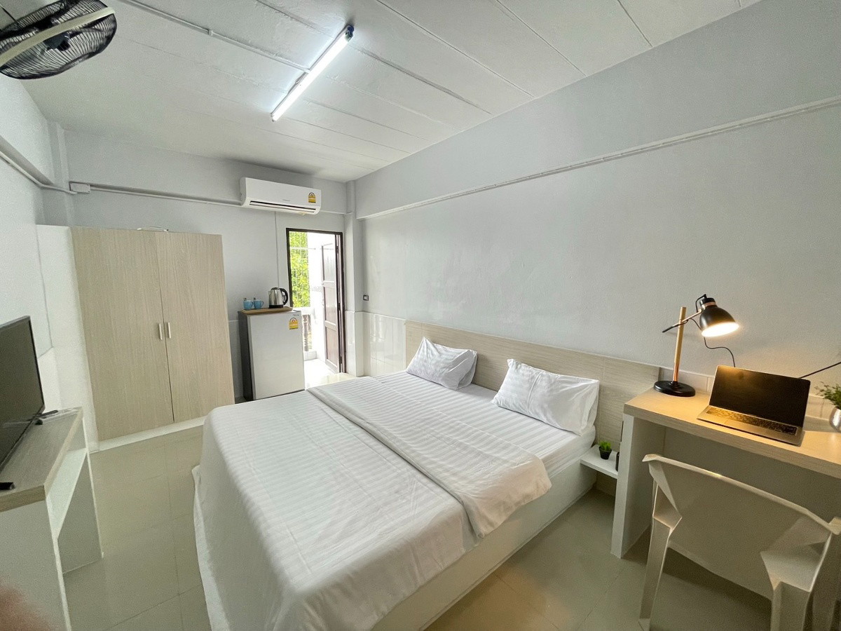 Condo · Khan Na Yao, bangkok — photo 1