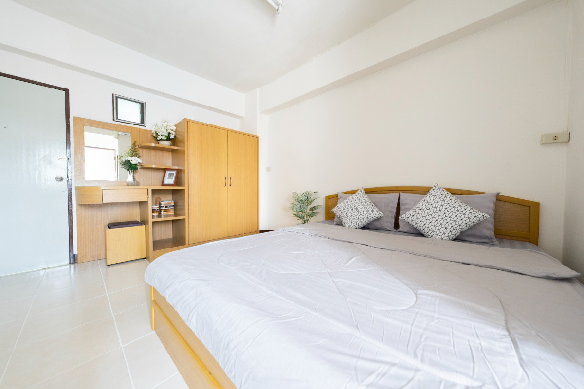 1 Bed Condo · Lat Phrao, bangkok — photo 2