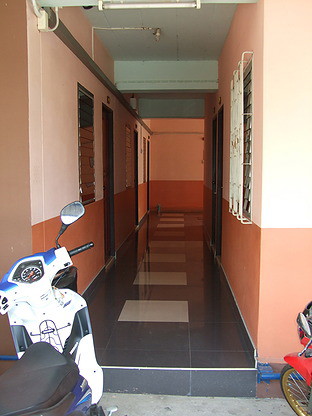 1 Bed Condo — photo 3