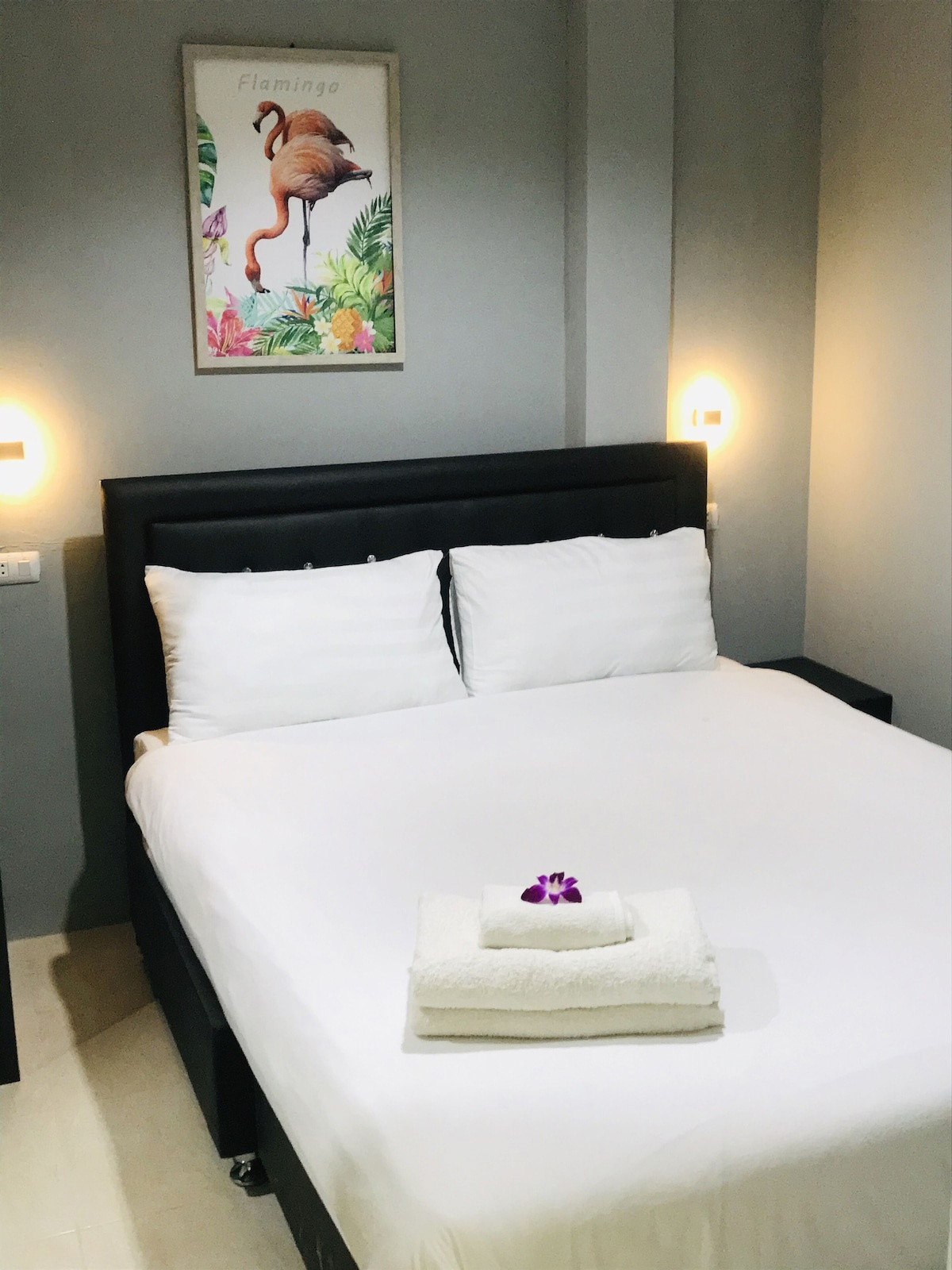 1 Bed Condo · Khlong Toei, bangkok — photo 1