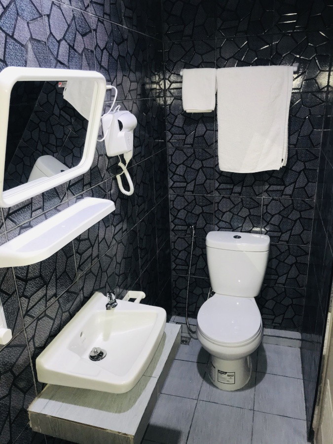 1 Bed Condo · Khlong Toei, bangkok — photo 5