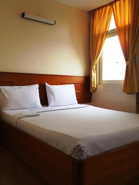 1 Bed Condo · Pathum Wan, bangkok