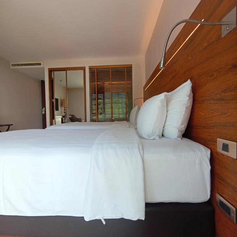 1 Bed Condo · Watthana, bangkok — photo 2
