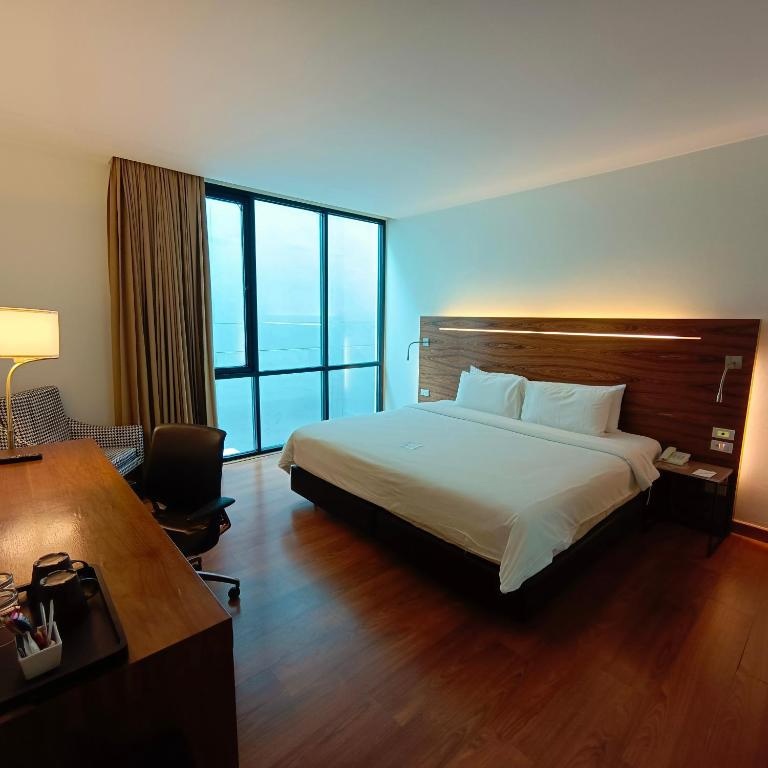 1 Bed Condo · Watthana, bangkok — photo 3