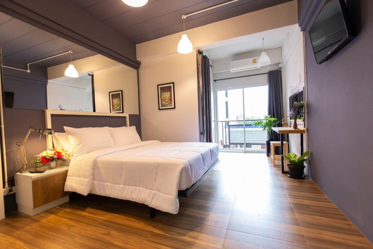 1 Bed Condo · Huai Khwang, bangkok — photo 3