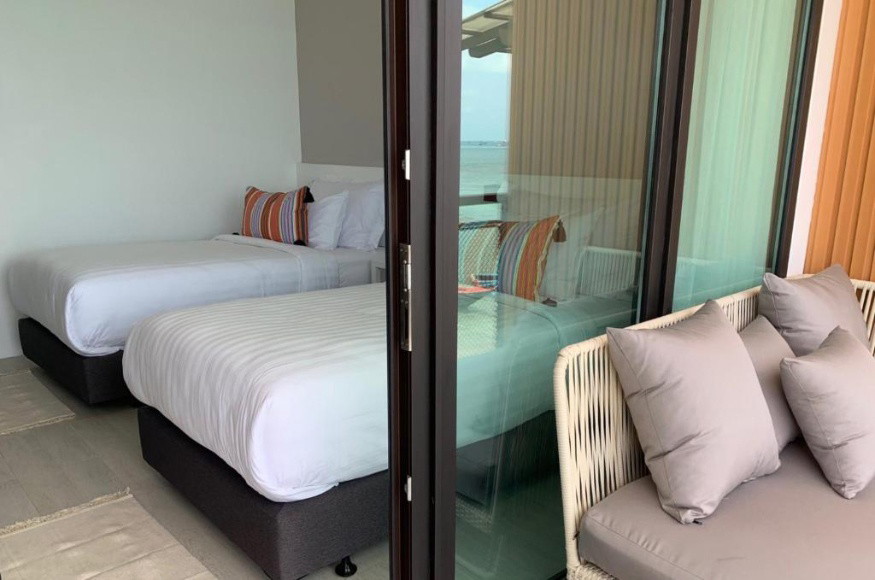 1 Bed Condo — photo 4
