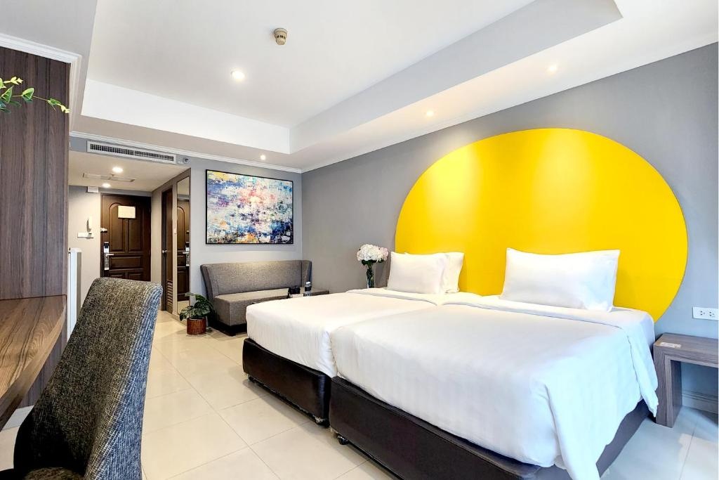 1 Bed Condo · Watthana, bangkok — photo 3