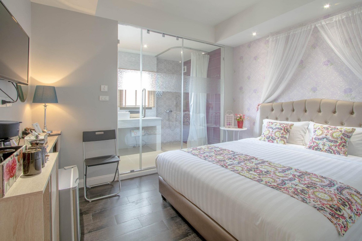1 Bed Condo · Khlong San, bangkok — photo 1
