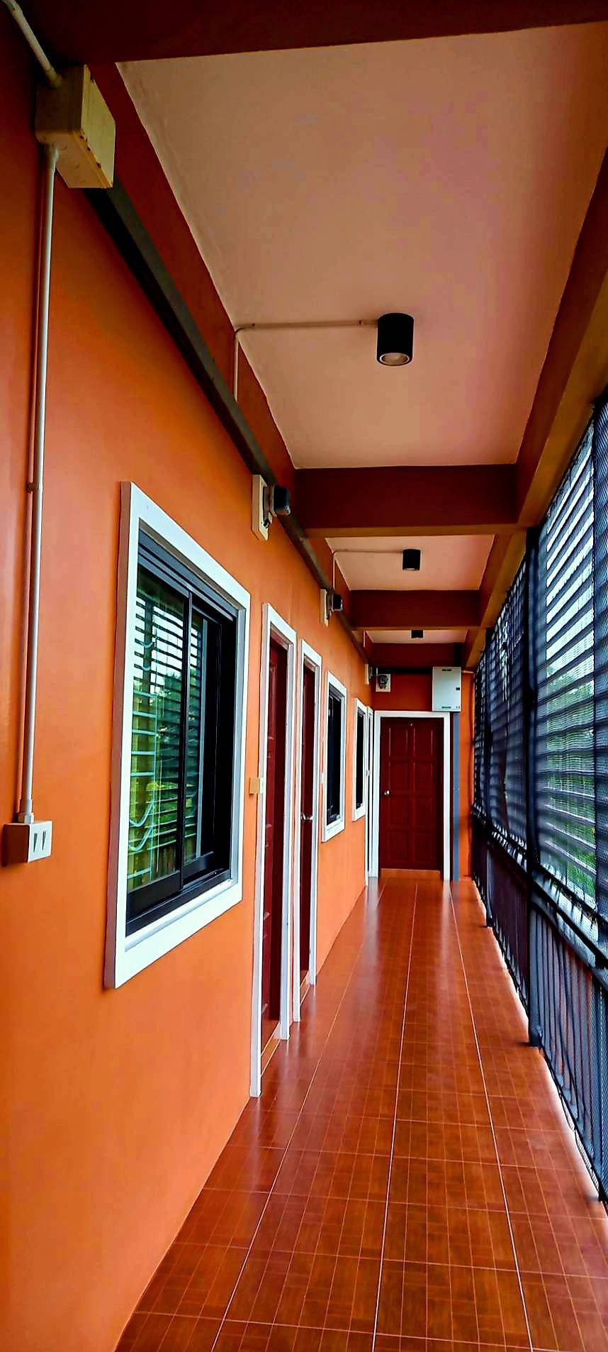 1 Bed Condo — photo 4