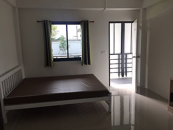 Condo · pathum_thani — photo 2