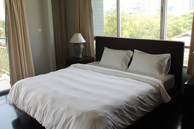 1 Bed Condo · Sathon, bangkok — photo 2