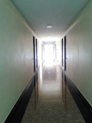 1 Bed Condo — photo 3
