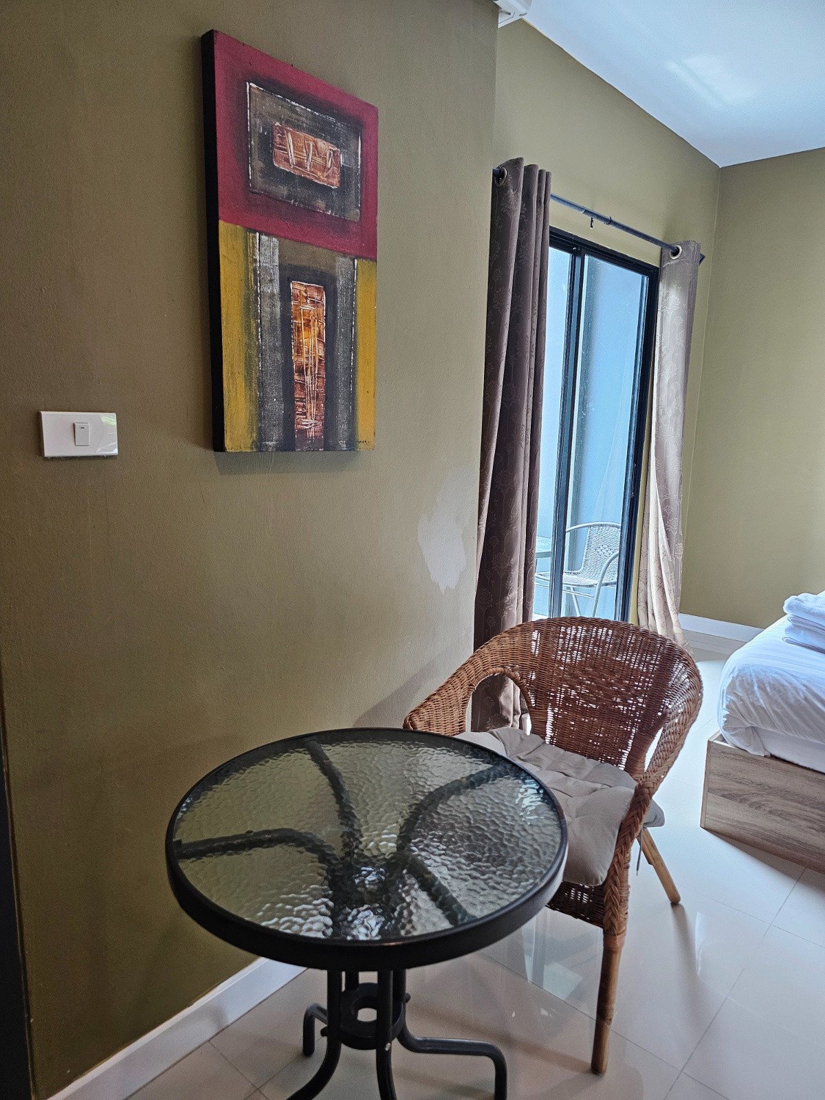 The Lantern Suites with Maid Service — photo 1
