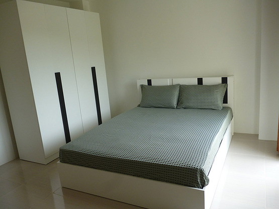1 Bed Condo — photo 4
