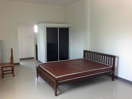 1 Bed Condo — photo 4
