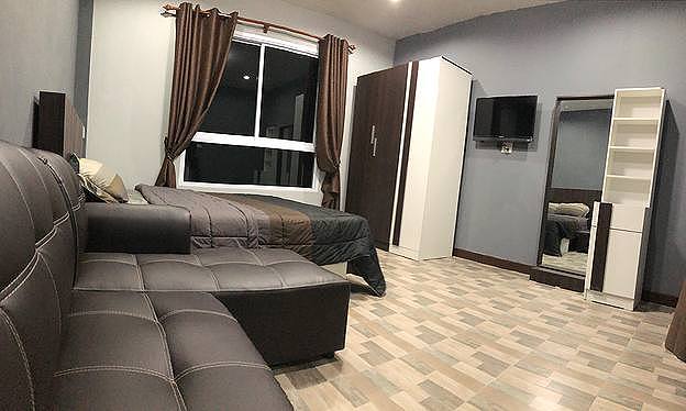 1 Bed Condo — photo 5