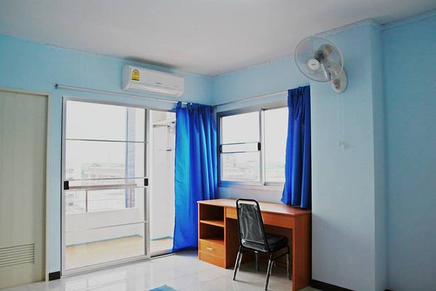 Condo · Mueang Chon Buri, chon_buri — photo 3