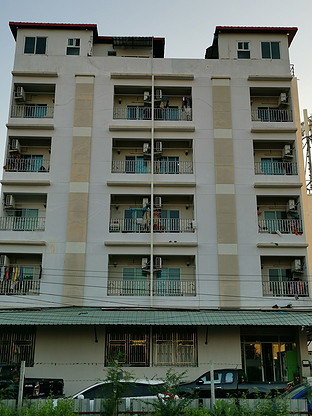 Condo · Bang Phli, samut_prakan — photo 1