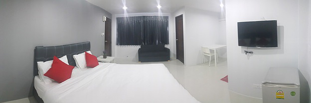 1 Bed Condo — photo 2