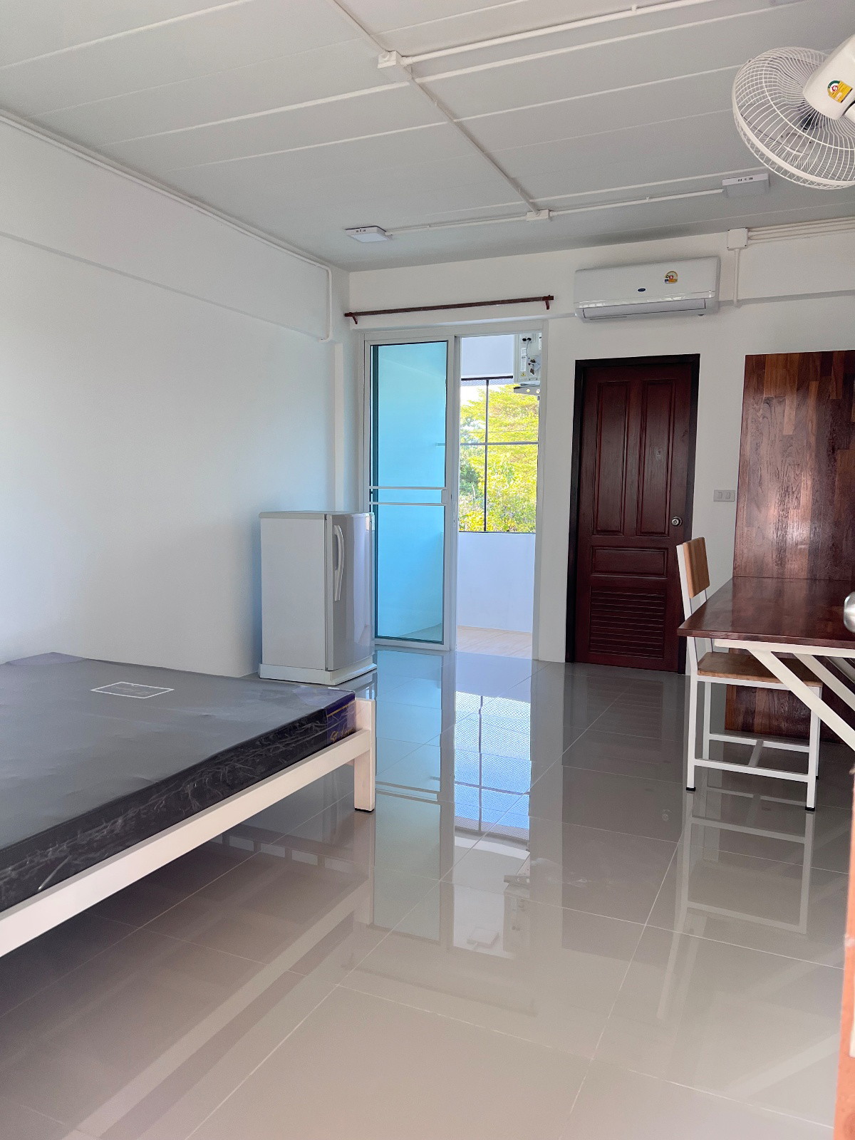 1 Bed Condo — photo 4