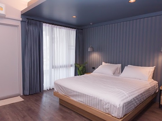 Condo · Bang Rak, bangkok — photo 1