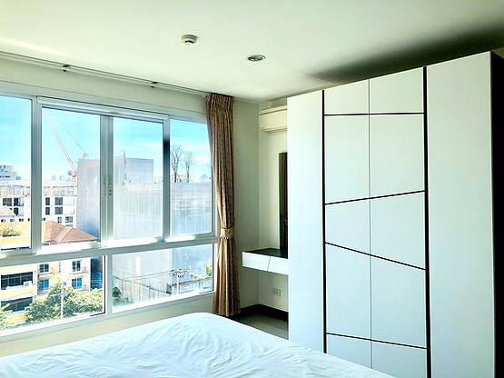 1 Bed Condo · Sathon, bangkok — photo 2