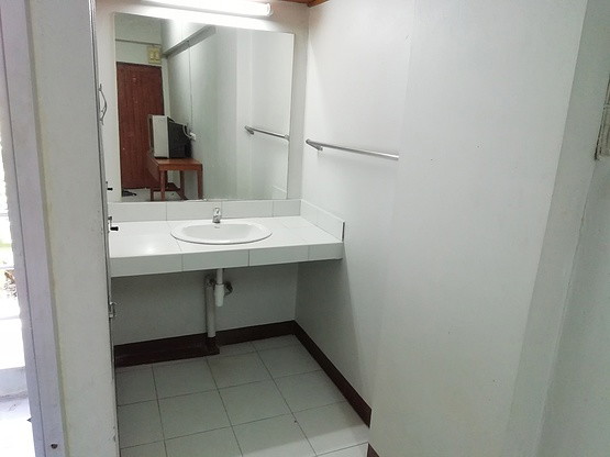 Condo · Wang Thonglang, bangkok — photo 5