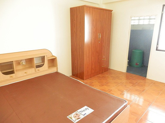 1 Bed Condo