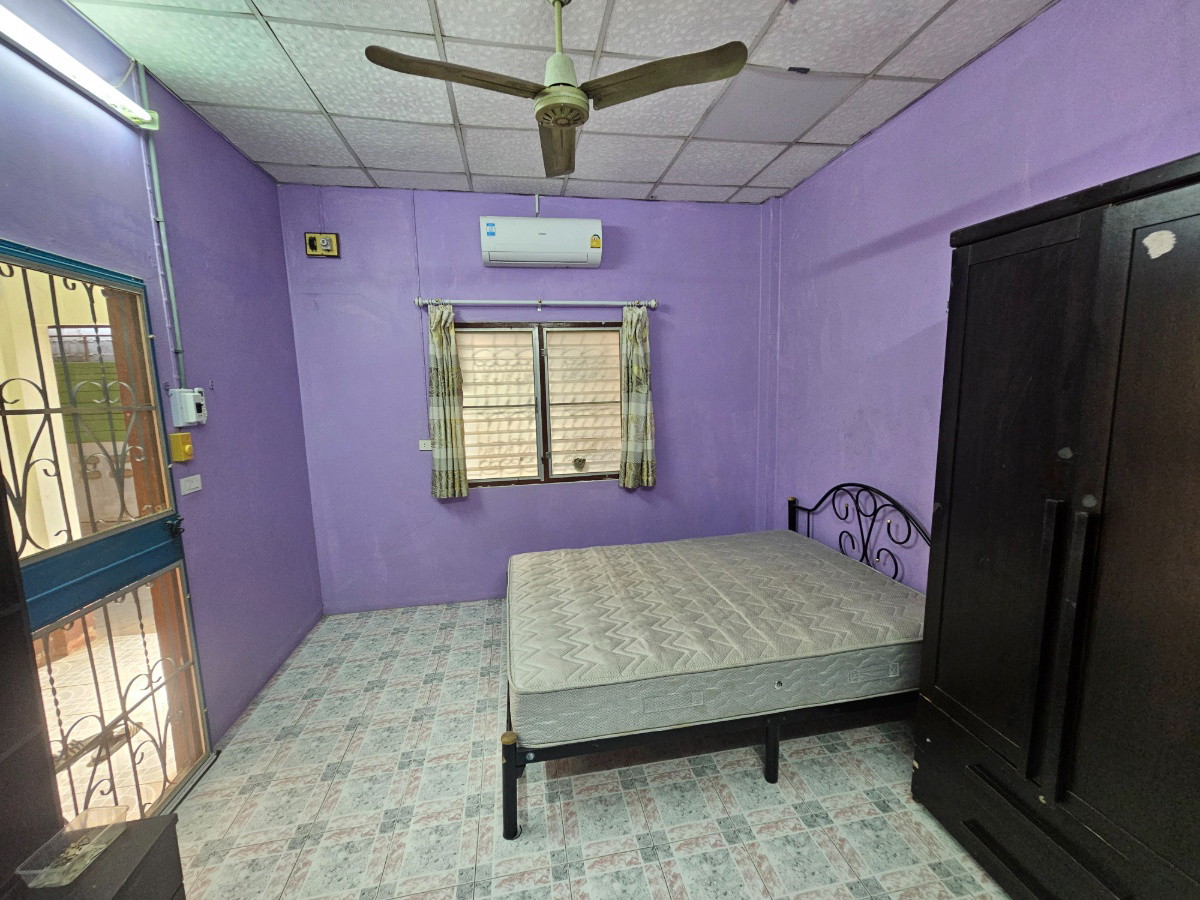 1 Bed Condo — photo 4