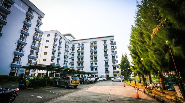 1 Bed Condo — photo 3