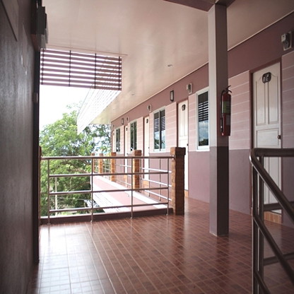 1 Bed Condo — photo 3