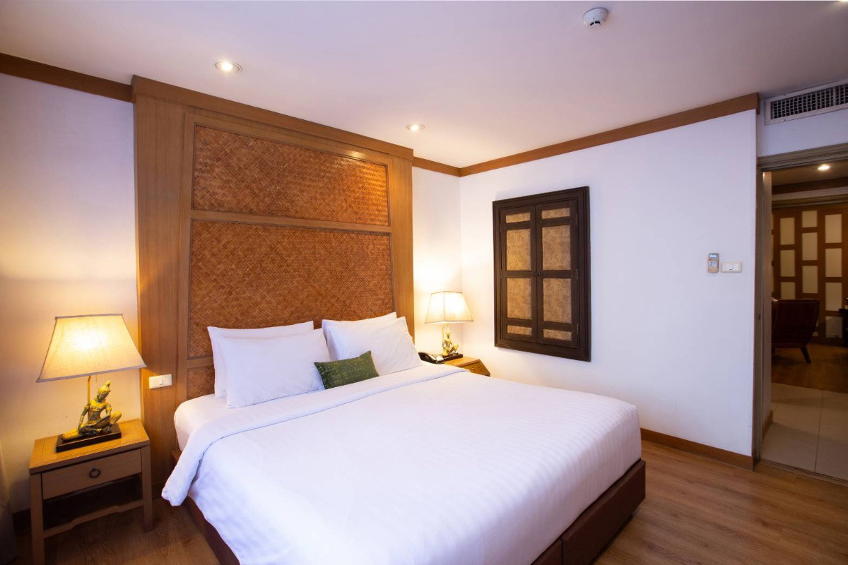 1 Bed Condo · Bang Rak, bangkok — photo 1