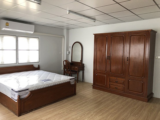 1 Bed Condo · Bang Rak, bangkok — photo 1
