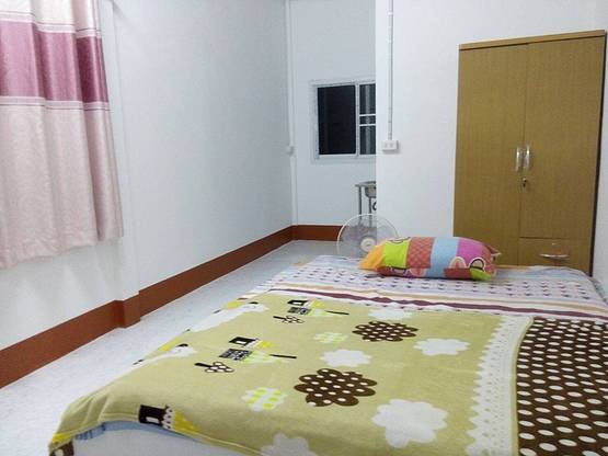 1 Bed Condo — photo 3