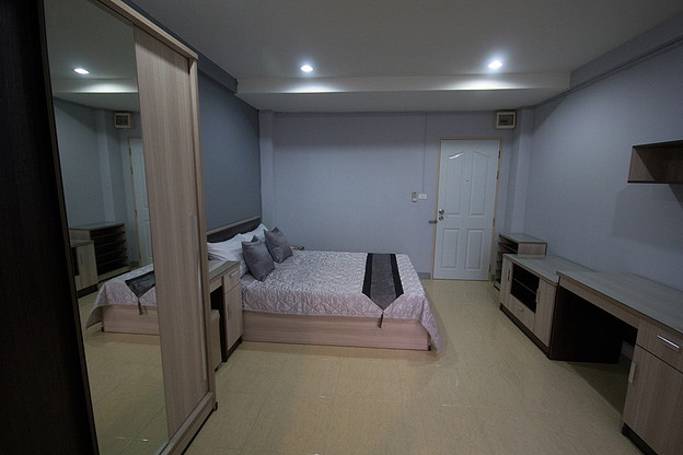 1 Bed Condo · Bang Kapi, bangkok — photo 2