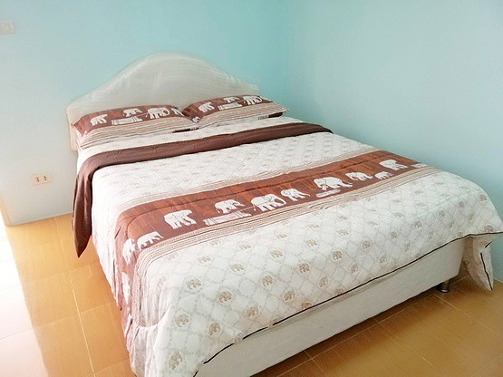 1 Bed Condo — photo 3