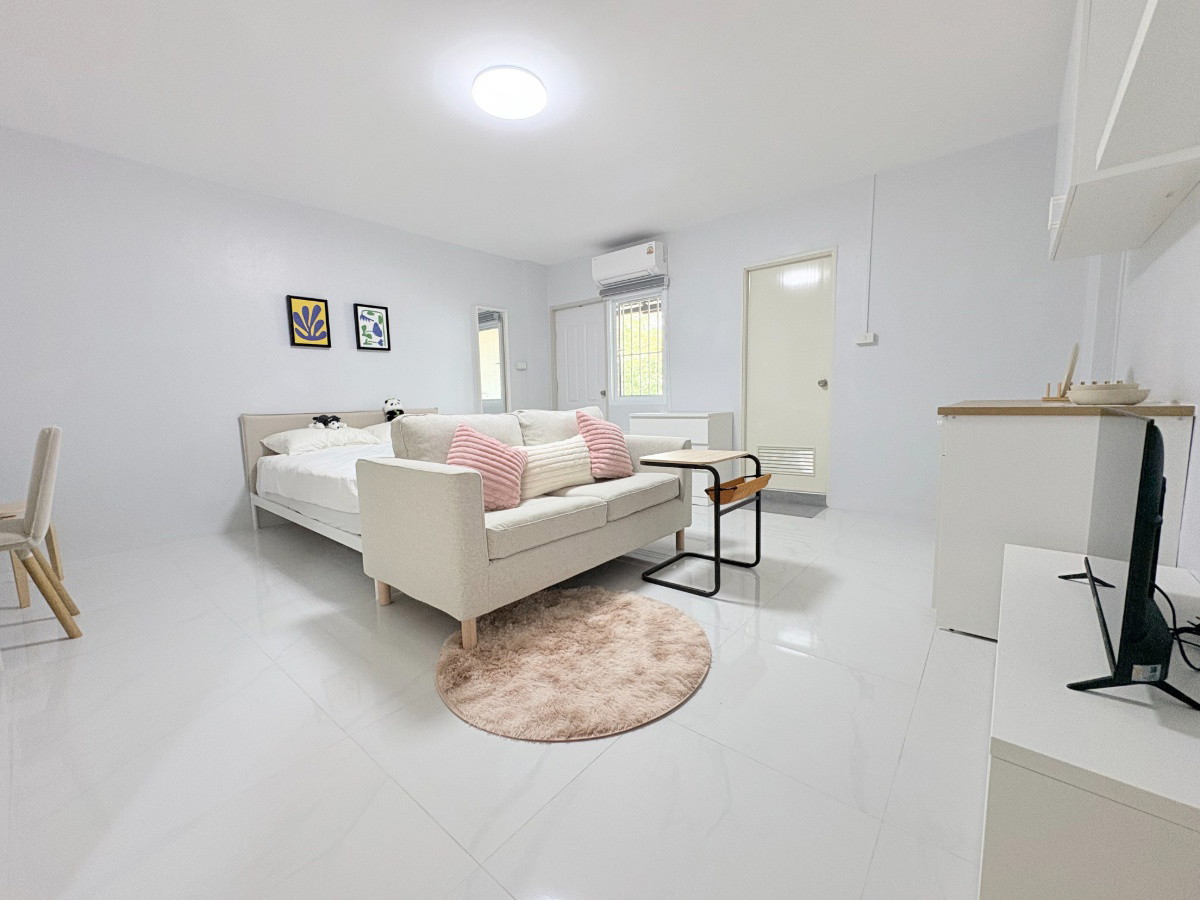 1 Bed Condo · Wang Thonglang, bangkok — photo 1