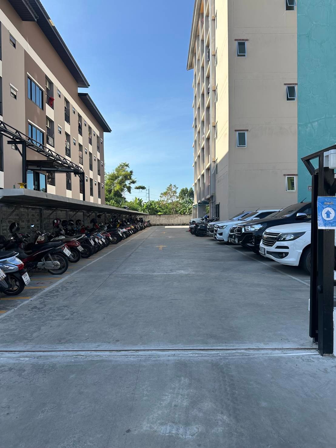 1 Bed Condo · Mueang Chon Buri, chon_buri — photo 3