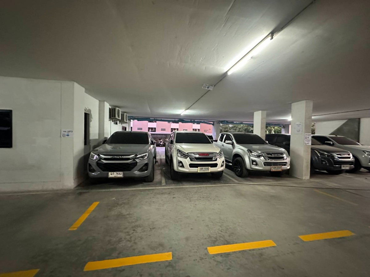 1 Bed Condo · Mueang Chon Buri, chon_buri — photo 5