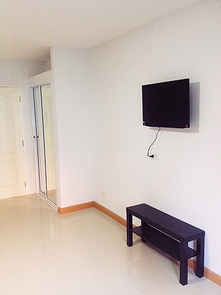 1 Bed Condo — photo 1