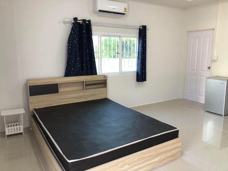 1 Bed Condo — photo 3