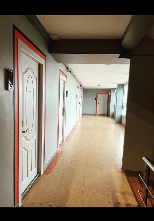 1 Bed Condo — photo 4