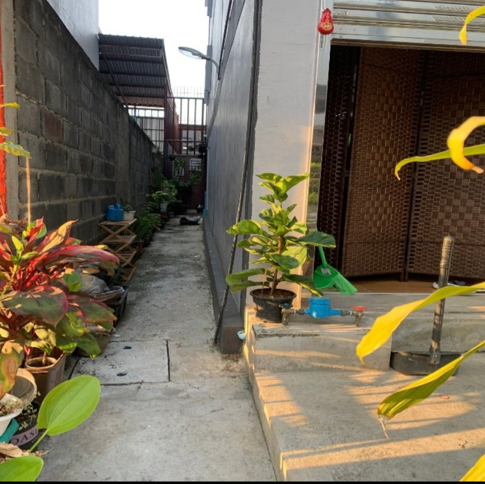 1 Bed Condo · Khlong Toei, bangkok — photo 2