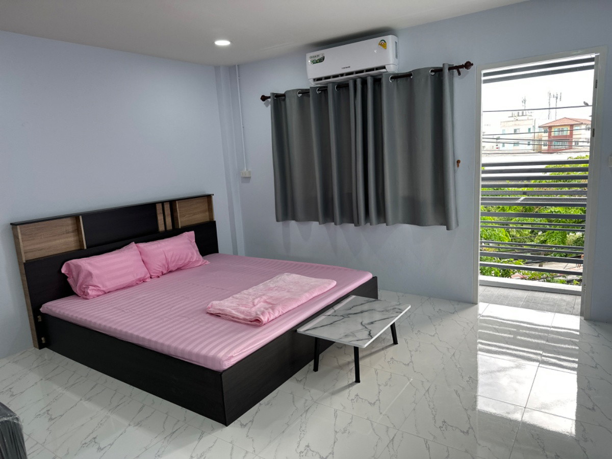 Condo · Thung Khru, bangkok — photo 1