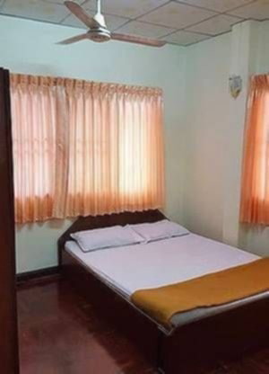 1 Bed Condo — photo 2