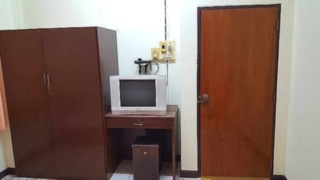 1 Bed Condo — photo 3
