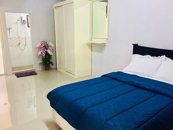 Condo · Saphan Sung, bangkok — photo 1