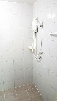 1 Bed Condo · Khlong San, bangkok — photo 2