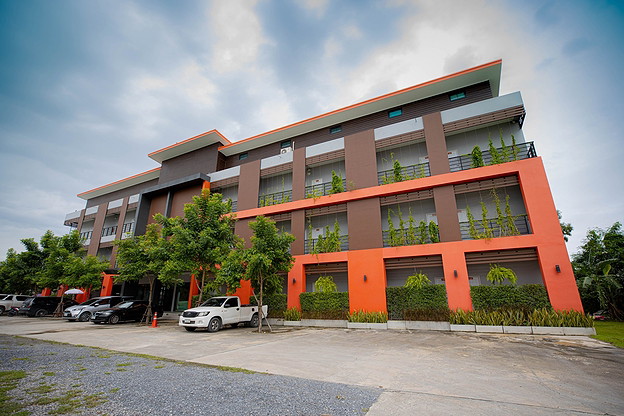 Condo · pathum_thani — photo 2